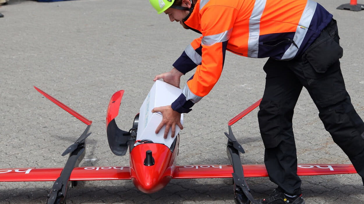 DSV and Ørsted to test cargo drones at Anholt Offshore Wind Farm